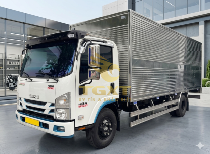 ISUZU NQR550 4T990 Thùng Kín
