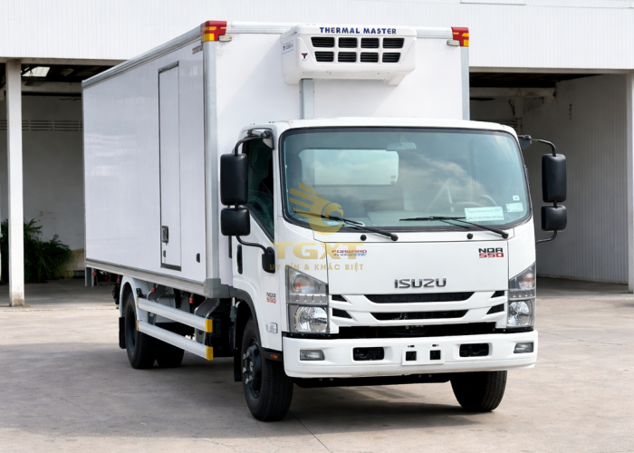 ISUZU NQR550 5T Thùng Đông Lạnh