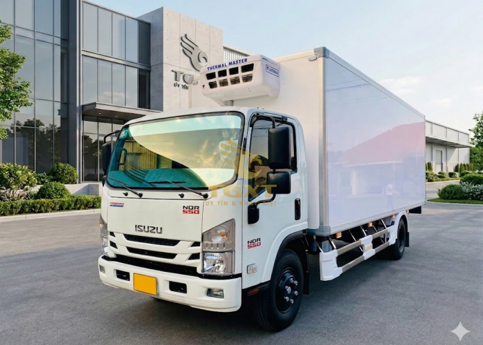 ISUZU NQR550 5T Thùng Đông Lạnh