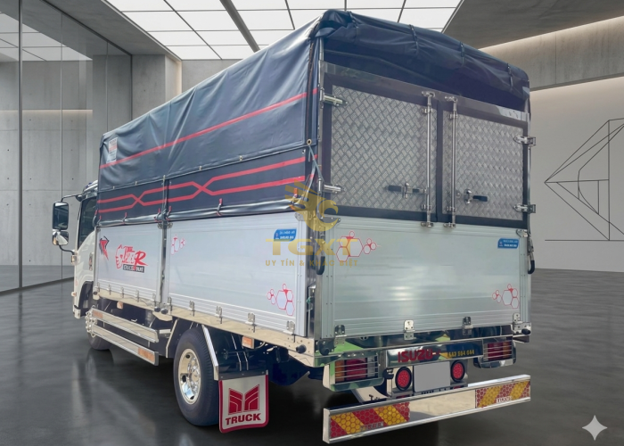 ISUZU QKR210 1T990 Thùng Bạt