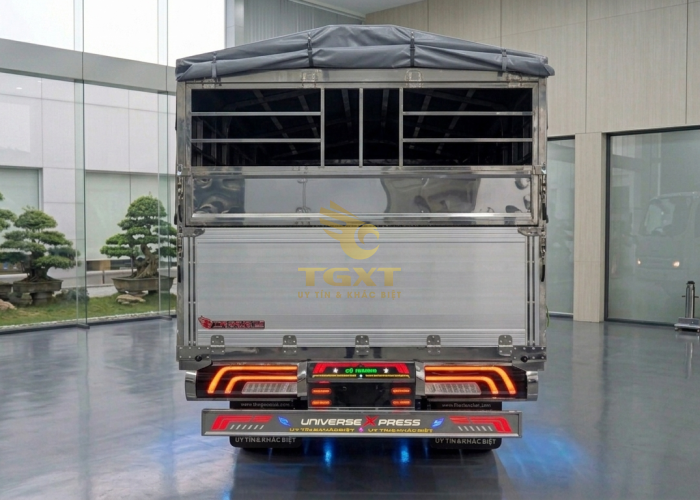 ISUZU NPR400 3T490 Thùng Mui Bạt